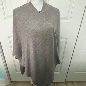 Simply Noelle Light Gray Shawl